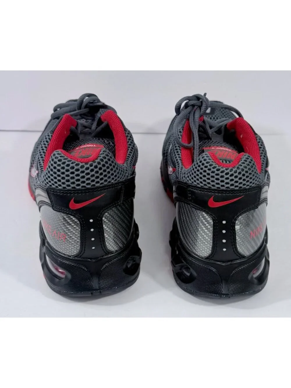 Nike Air Max Torch 4 NEW Men’s Size 15 Dark Gray Metallic Silver Red